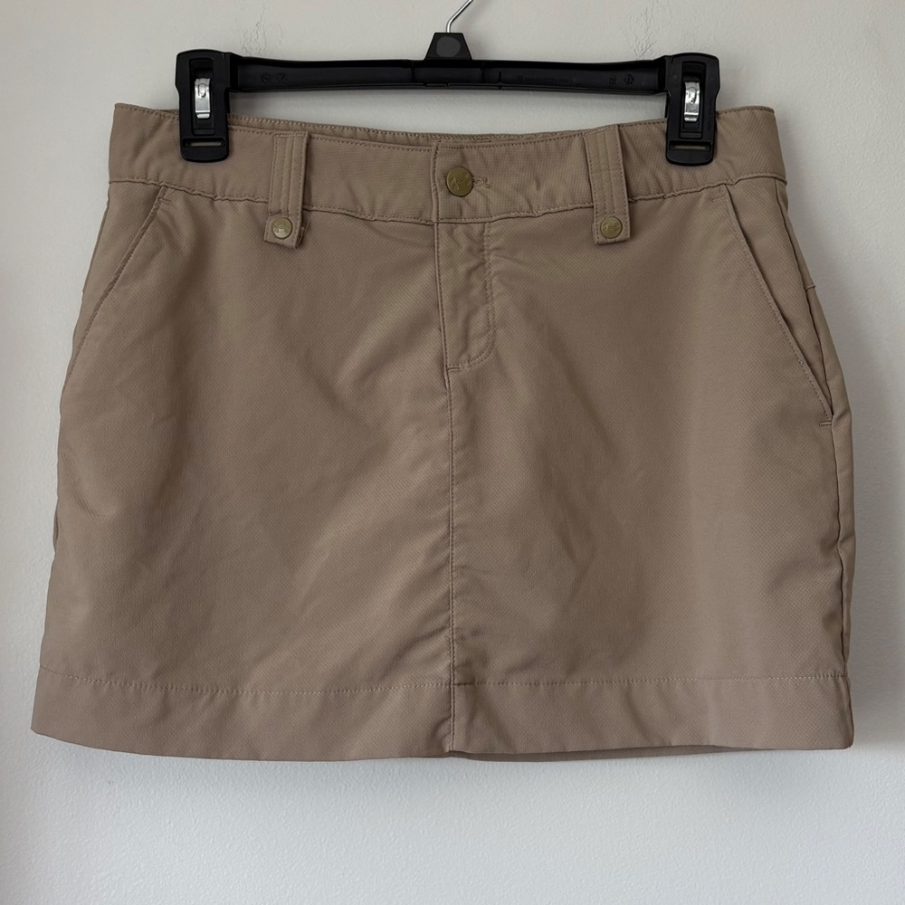Under Armour Women’s Skort Size 4 Khaki Tennis Golf Activewear Gorpcore Skirt